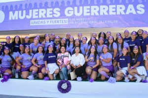García conmemora un 8M en paz y unidad con macro brigada para mujeres